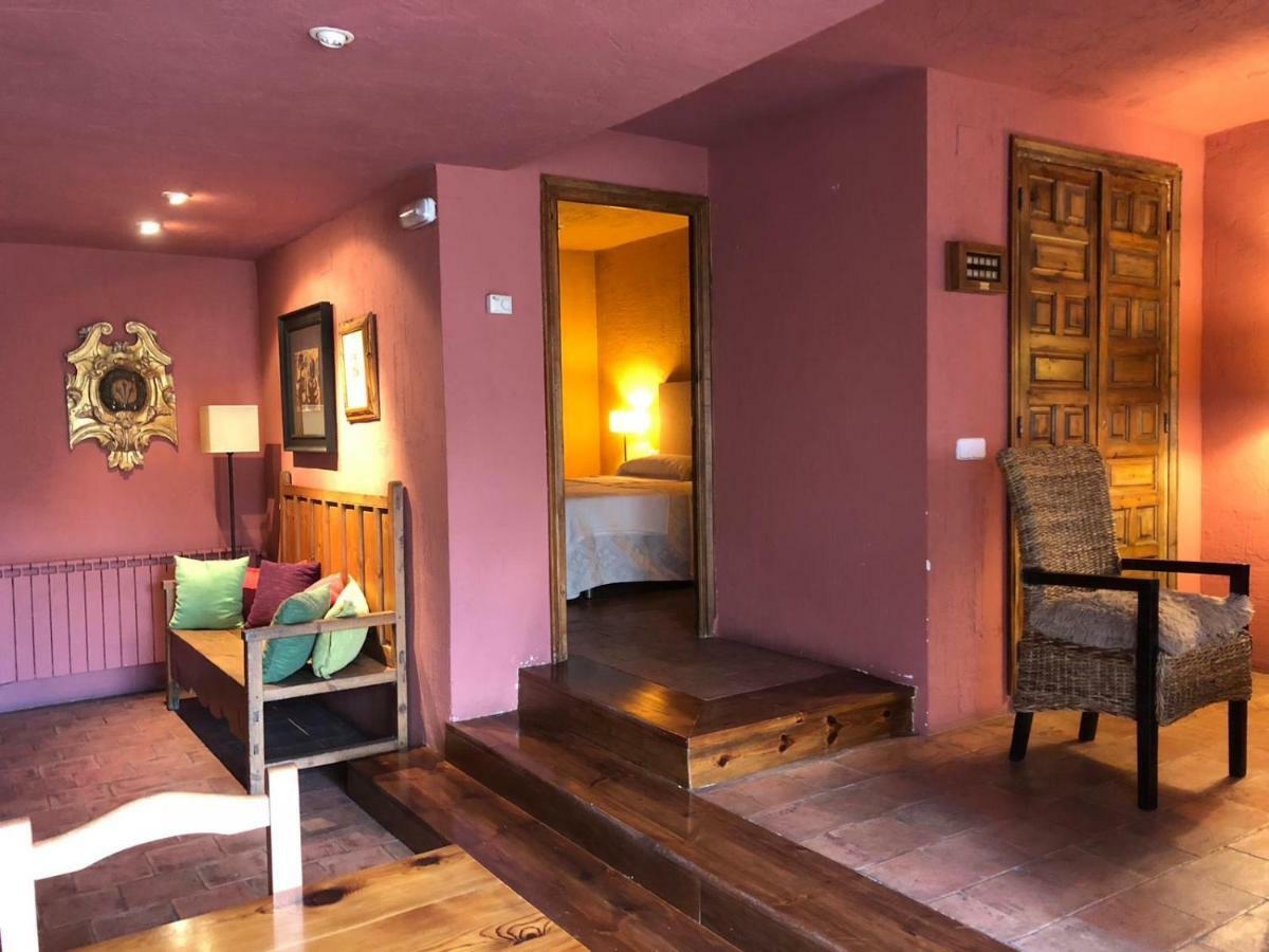 La Casa De San Pedro Appartement Cuenca  Buitenkant foto